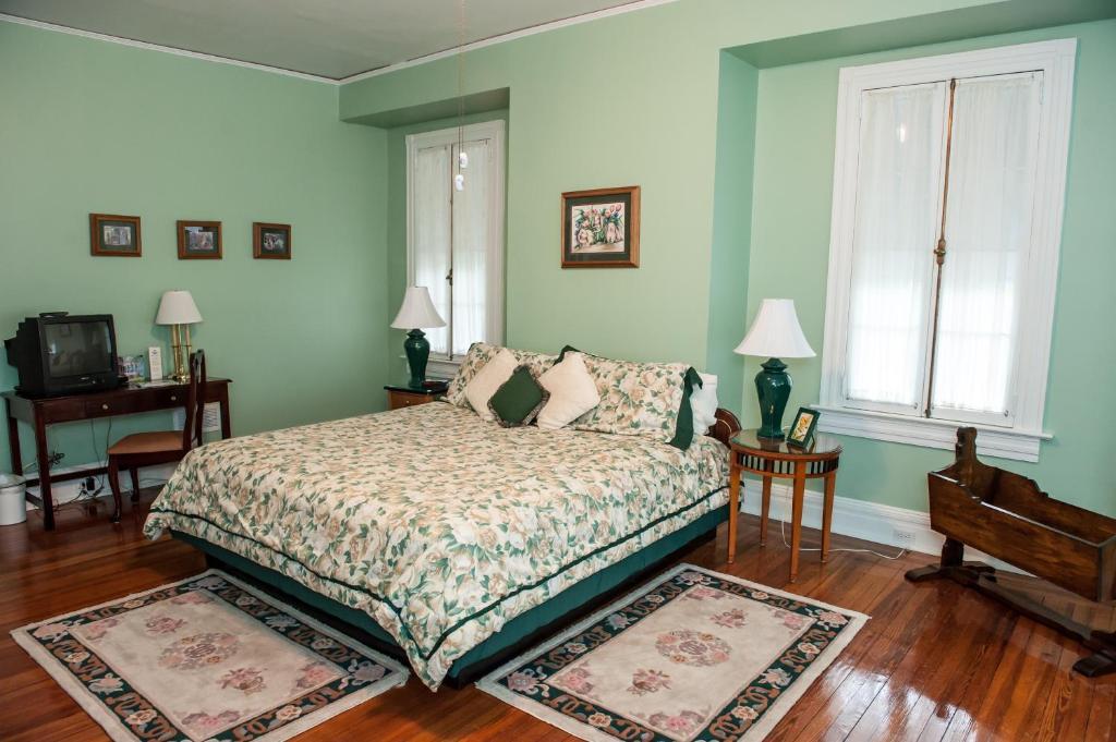 Cedars & Beeches Bed & Breakfast Long Branch Kültér fotó